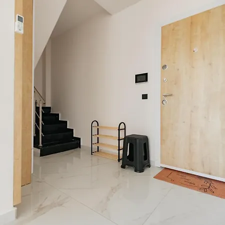 Duplex Garden דירה