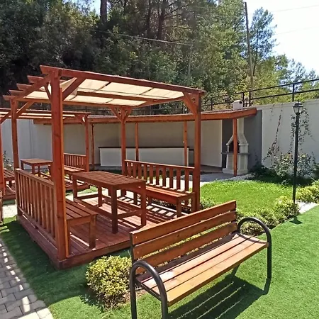 Duplex Garden